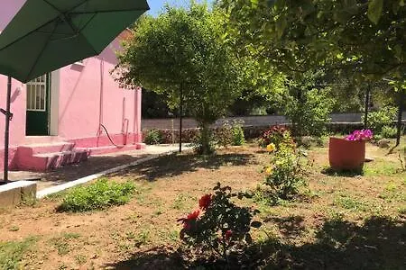 Vakantiehuis Pink House Pesádha